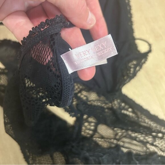 Victoria's Secret Very Sexy Black Lace Cutout One Piece Bodysuit Lingerie Medium - Picture 3 of 5